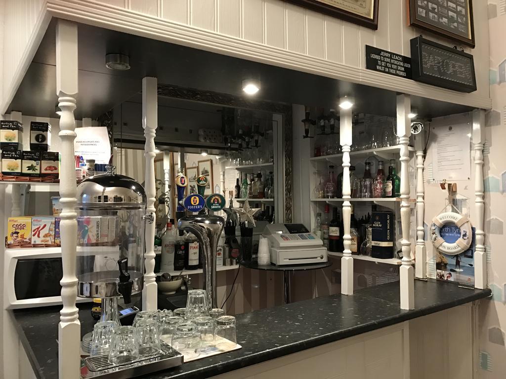 Lighthouse Guest House Whitley Bay Εξωτερικό φωτογραφία