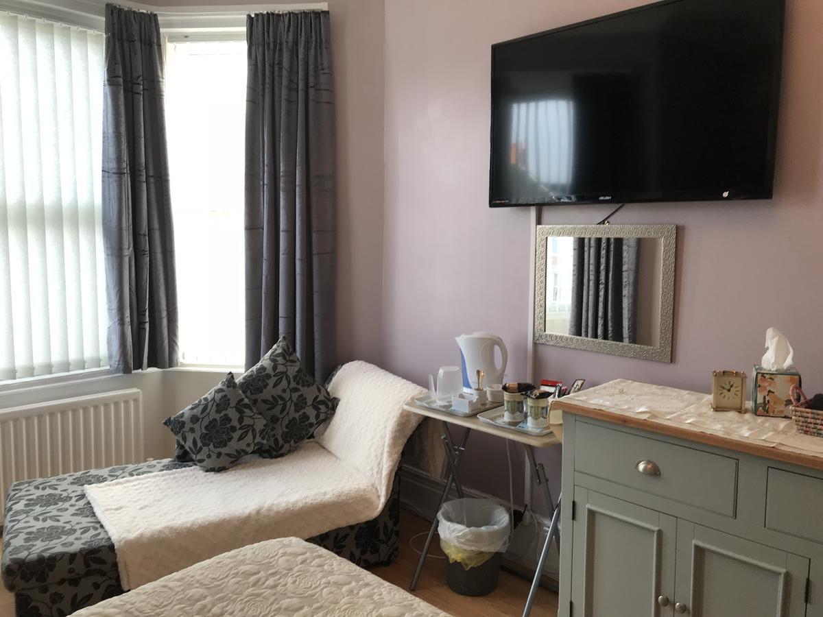 Lighthouse Guest House Whitley Bay Εξωτερικό φωτογραφία