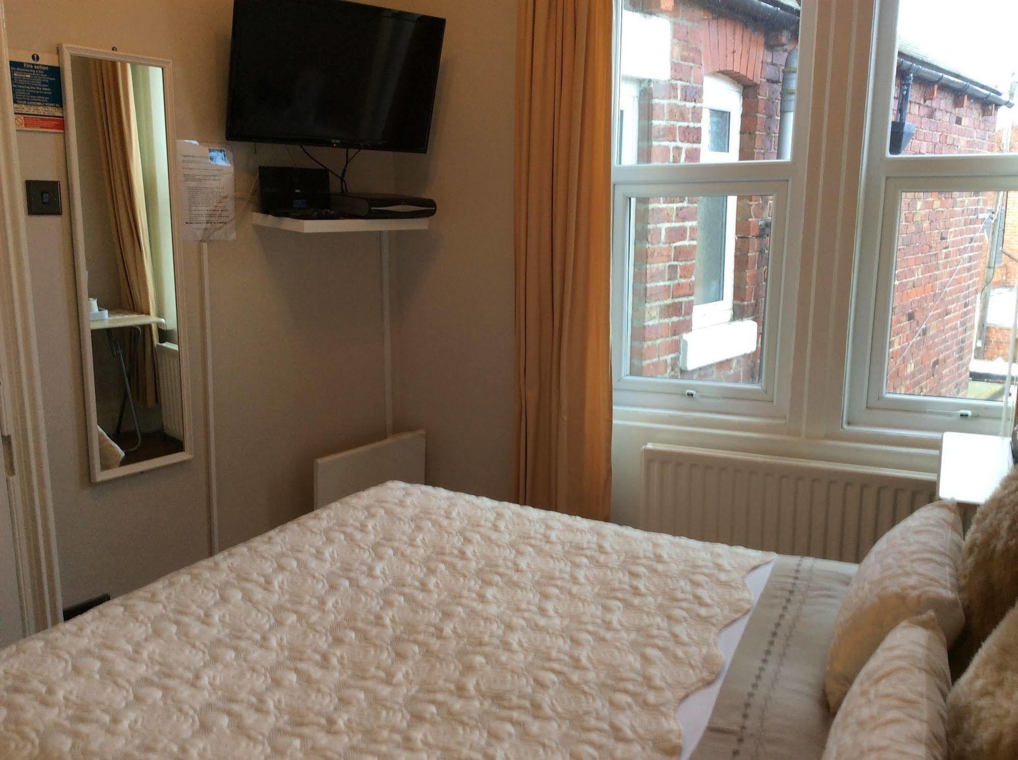 Lighthouse Guest House Whitley Bay Εξωτερικό φωτογραφία