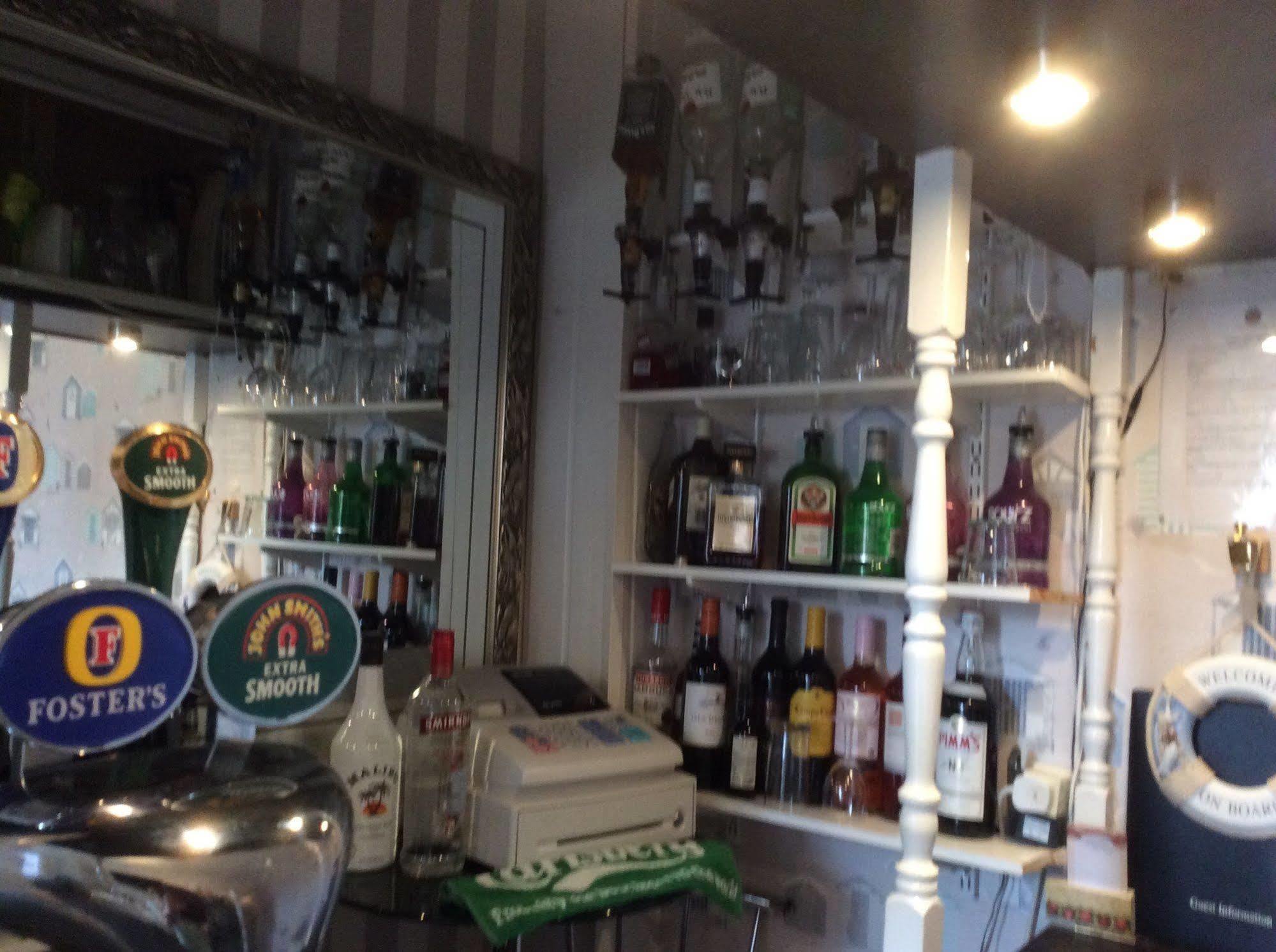 Lighthouse Guest House Whitley Bay Εξωτερικό φωτογραφία